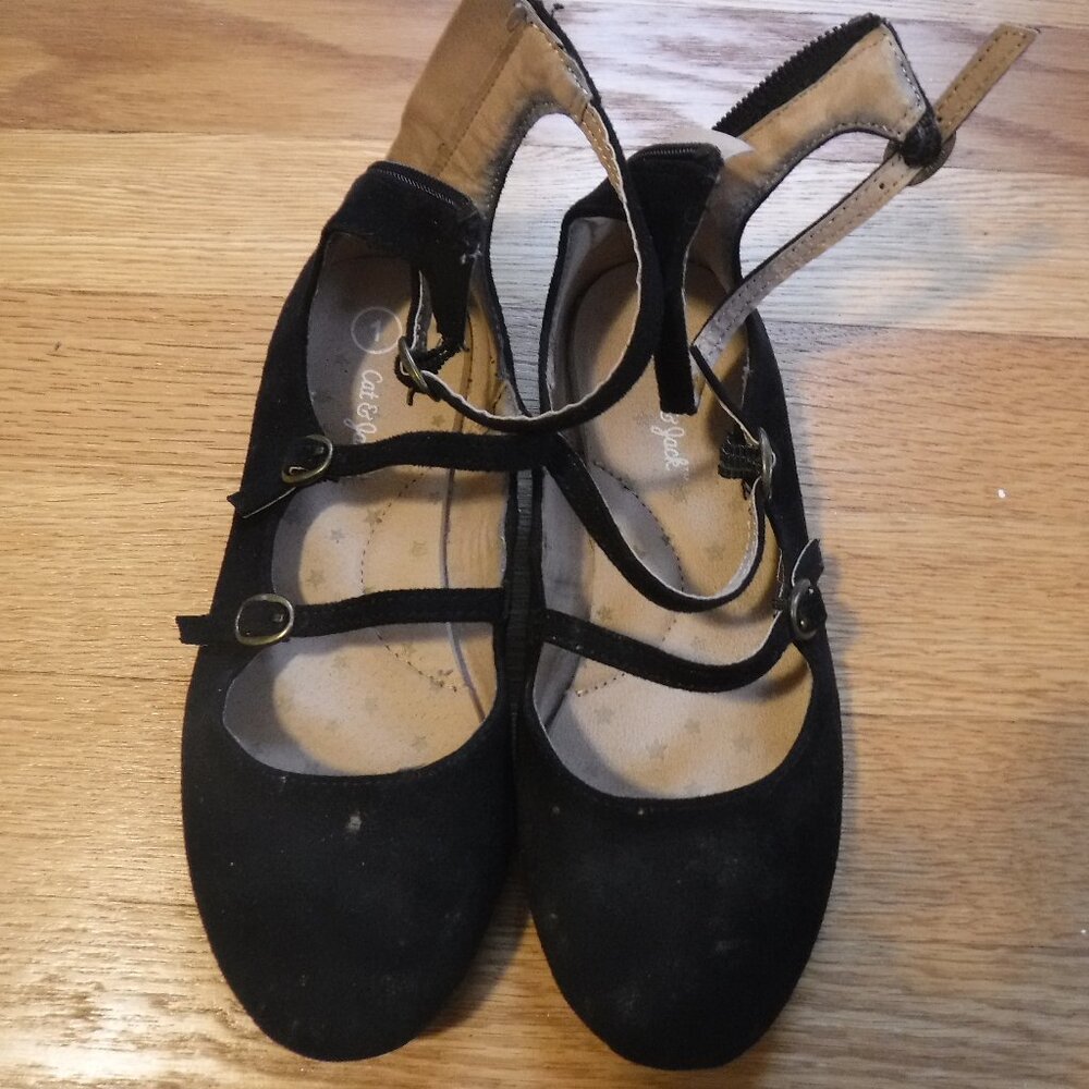 Cat & Jack Girls Size 1 Black Strap Shoes